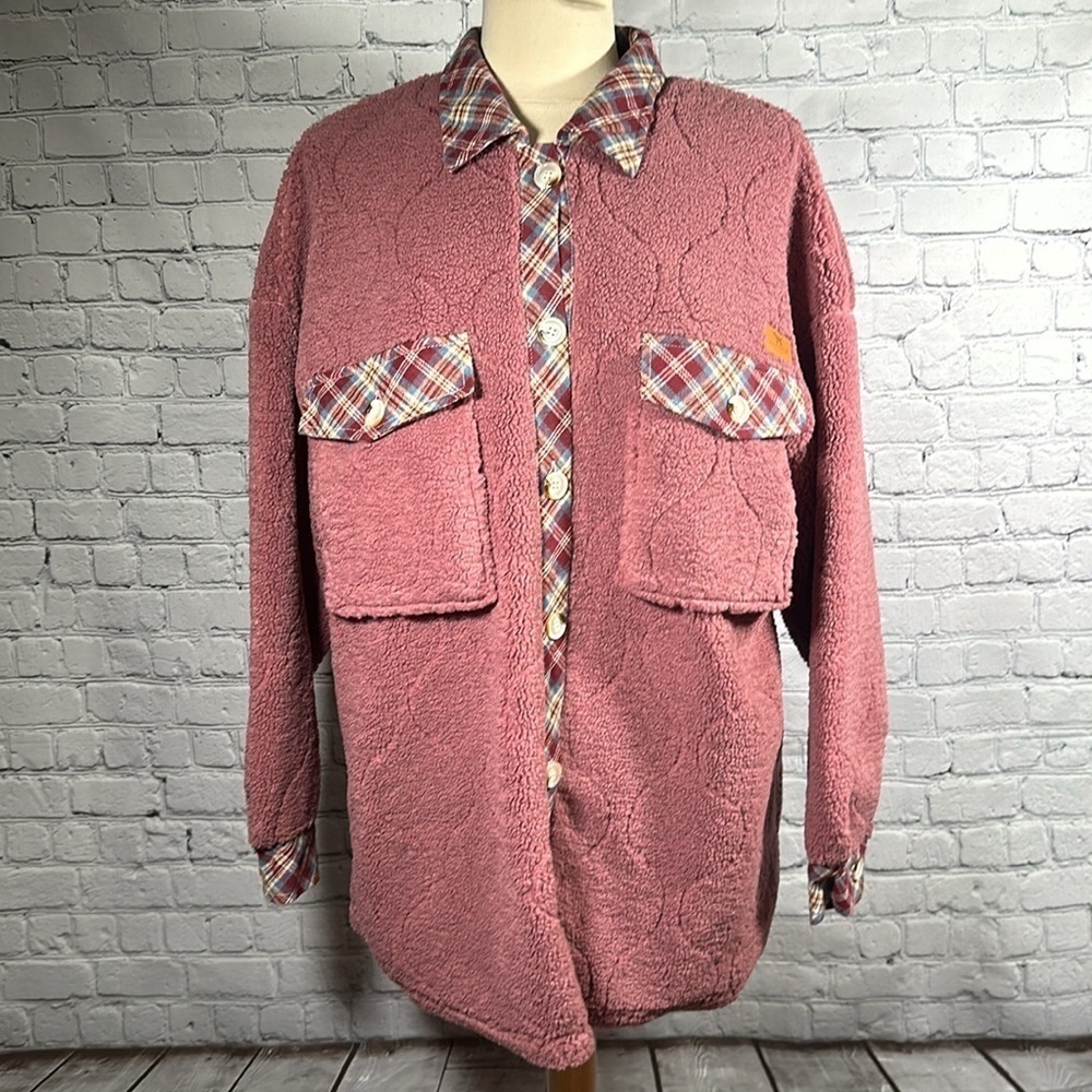 Simply Southern Sherpa Quilted And Plaid Rose Jacket Shacket size Large NEW